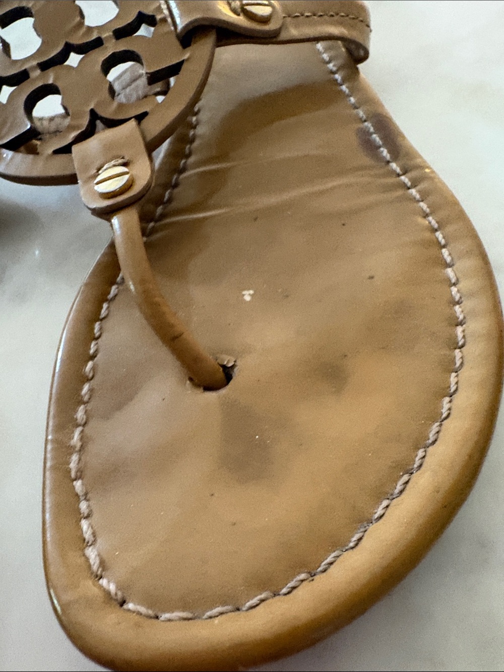 Tory Burch Miller sandals tan color cachets Patent Leather FAIR 7 - Picture 4 of 10
